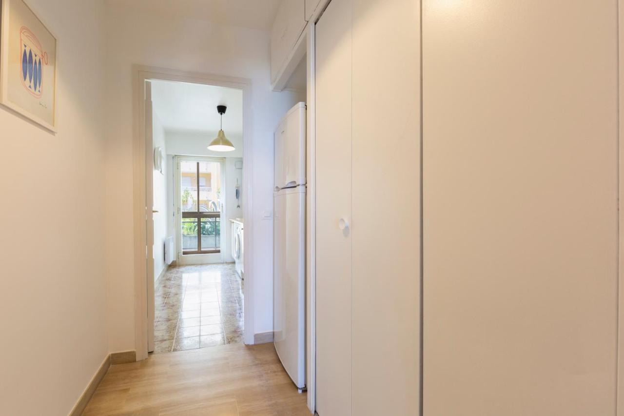 Apartment Seaside คานส์ ภายนอก รูปภาพ